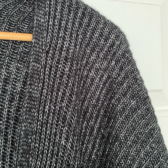 American Eagle 🦅 Poncho Cardigan Sweater - Picture 5 of 7